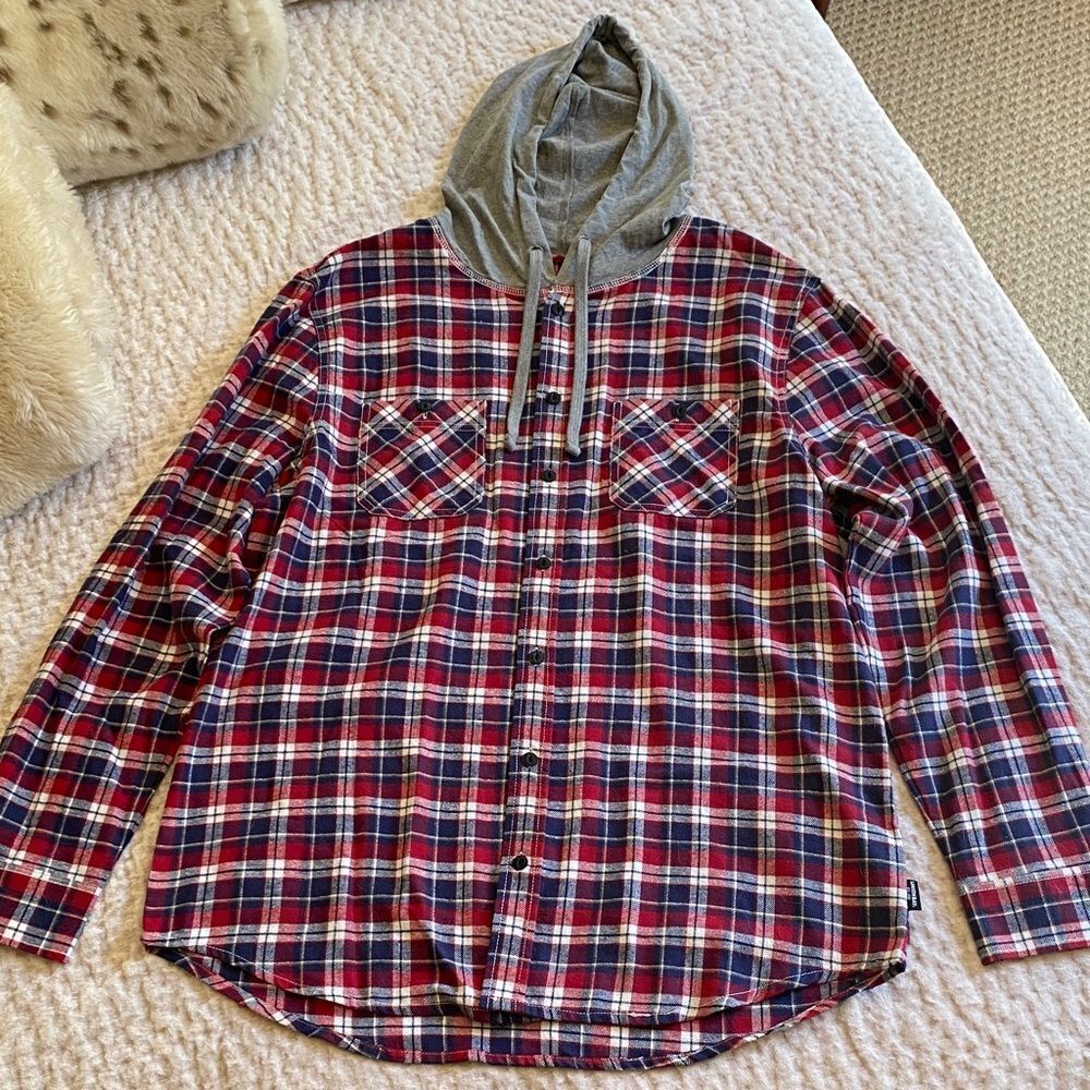 UNIONBAY Red and Gray Plaid Casual Button Down Shirt